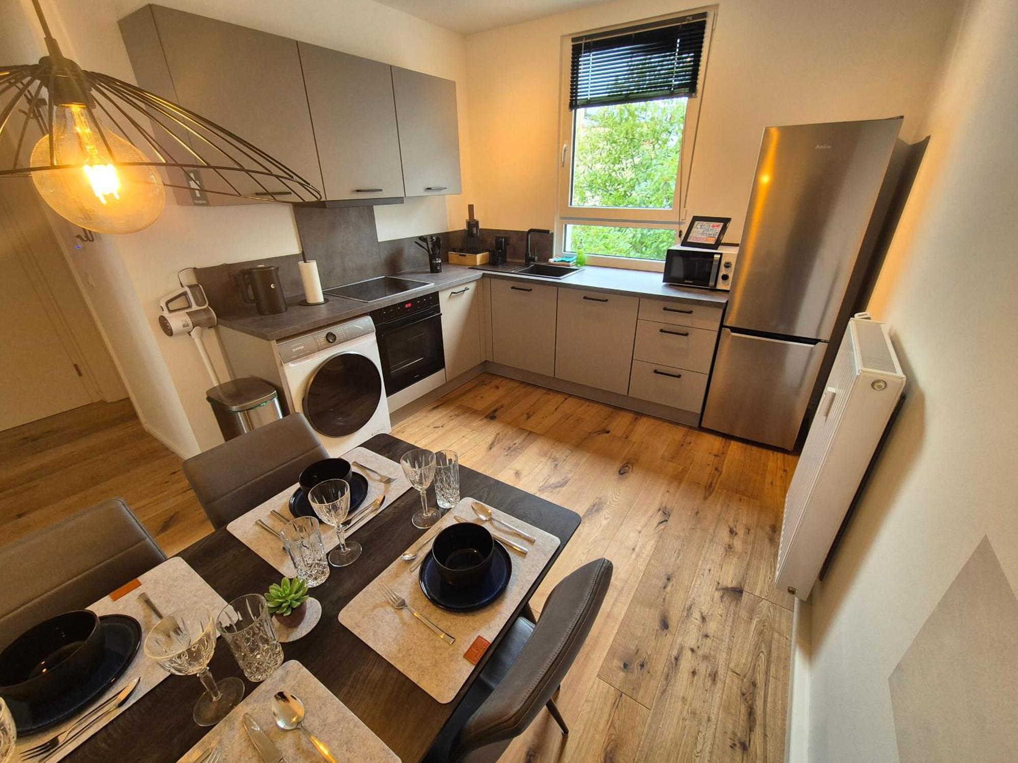 Charmante 2 Zimmer-Wohnung Mit Fahrradstellplaetzen Coblença Exterior foto